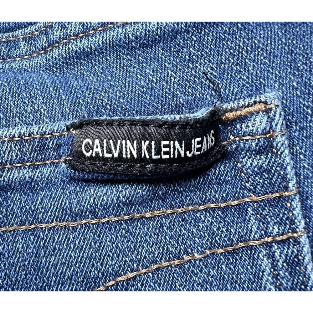 Calvin Klein Jeans Womens Size 12x30 Mid Rise Skinny Distressed Floral Patch - Picture 12 of 16
